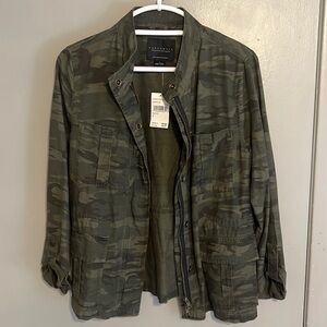 NWT Women army jacket size small